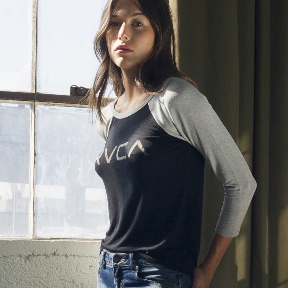 RVCA Baseball Tee